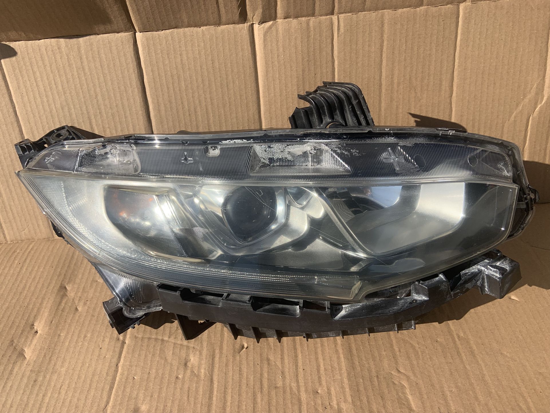Right Headlight Honda Civic 2016-21