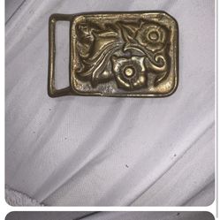 Brass belt buckle