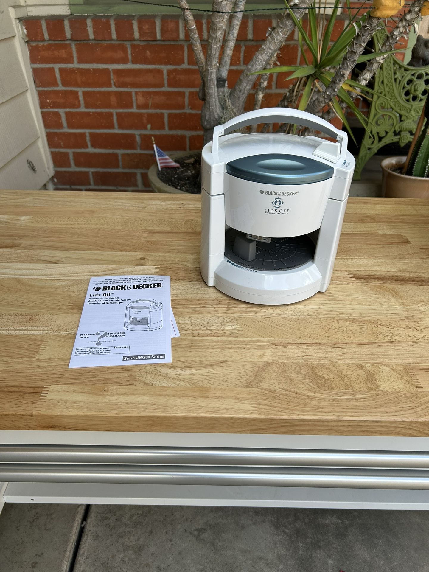 Automatic Jar Opener