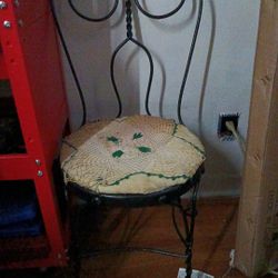 Old Ice Cream Poplar Chair 