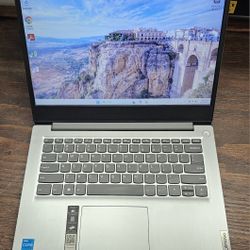 Lenovo IdeaPad 3, i3-1115G4, 20GB, 500GB NVMe, Win 11