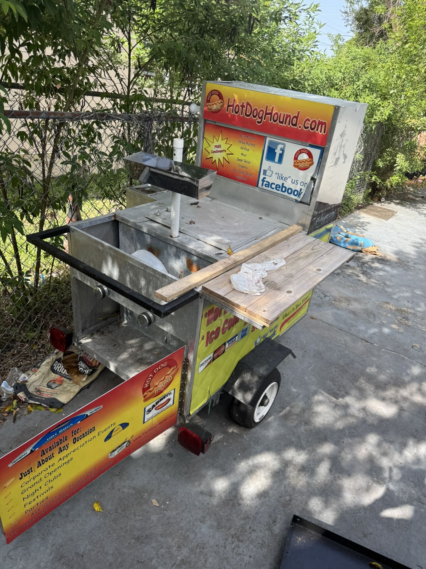 Hotdog Stand/ Concession Stand For Sale