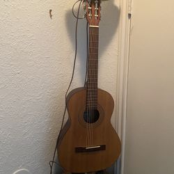 Cute Guitar Lamp