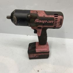 Snap On CT8850 1/2" Dr. 18V Impact Wrench - 4.0 Ah Battery Automotive Tool
