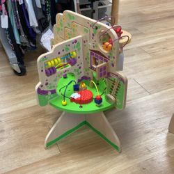 Treetop Activity Center - Manhattan Toy