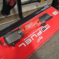 MILWAUKEE M12 FUEL 3/8 IMPACT WRENCH (TOOL-ONLY)