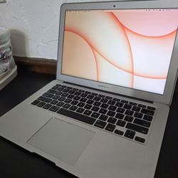 MacBook Air 