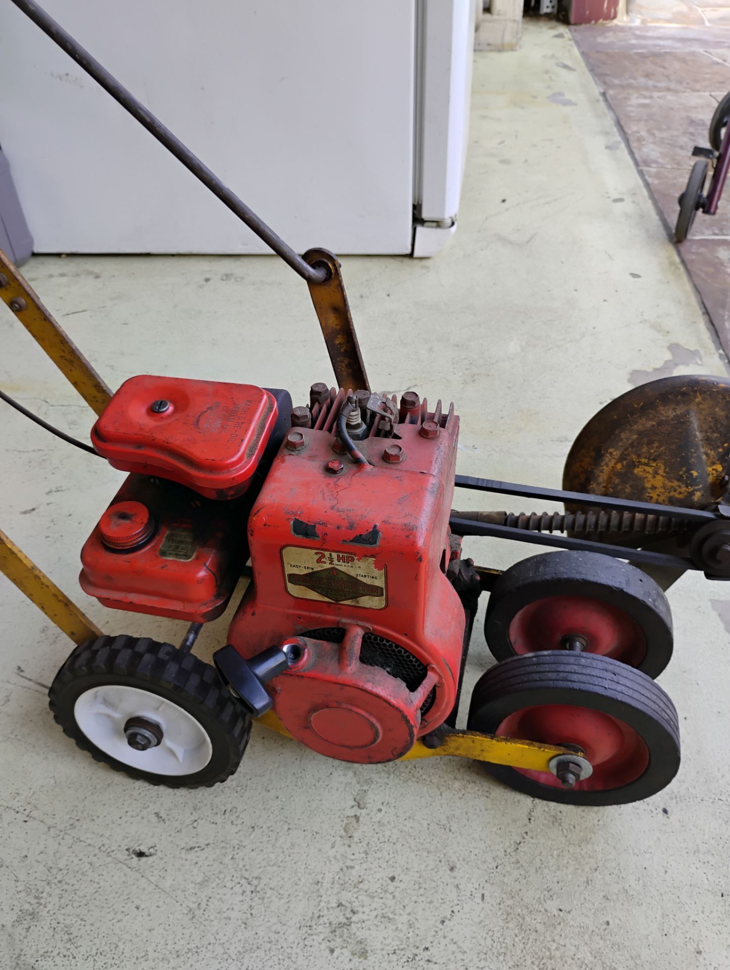 McLane Edger