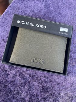 Michael Kors men’s wallet Army green  retail $78