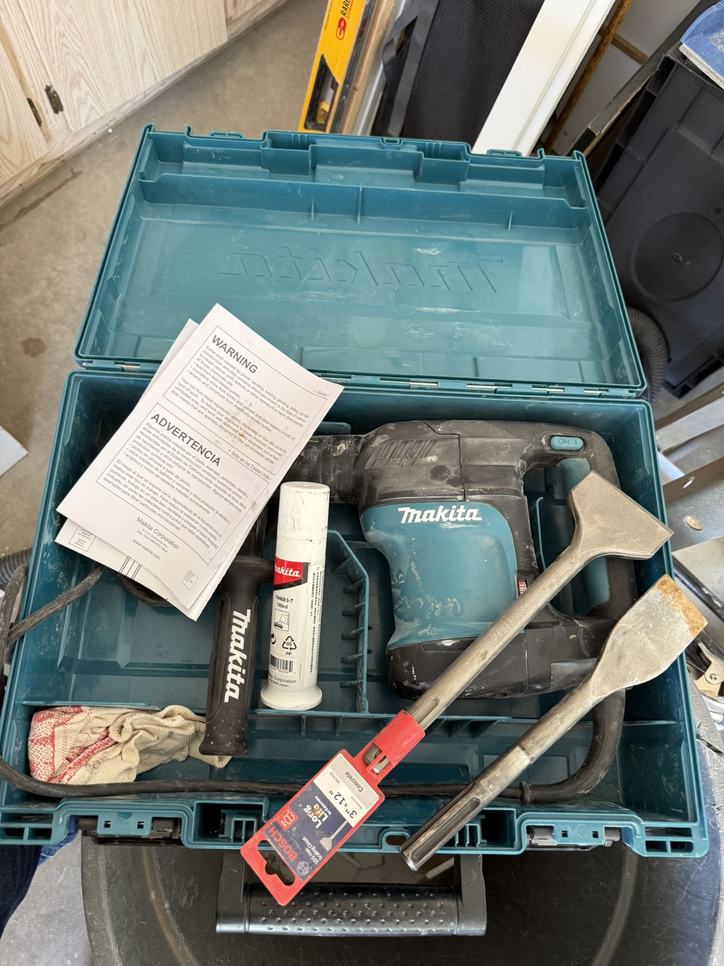 Mikita Chipping Hammer