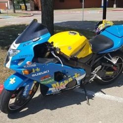 2004 Suzuki GSXR 750