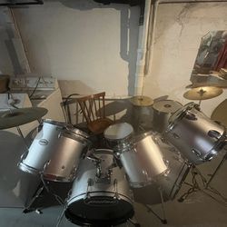 Silver Pulse Drumset 