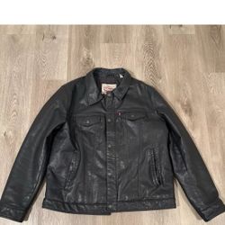 💯 Levis Black Leather Size: 3XL