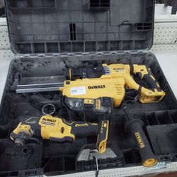 Dewalt Hammer Drill With Oscillating Multi-Tool