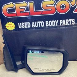 23 25 Chevy Colorado RH Mirror OEM. Black