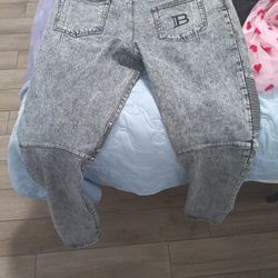 Balmain jeans 1700$ retail