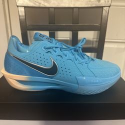 Brand new Men’s Nike Gt Cut 3 basketball 🏀 shoes Size 9.5 with box 