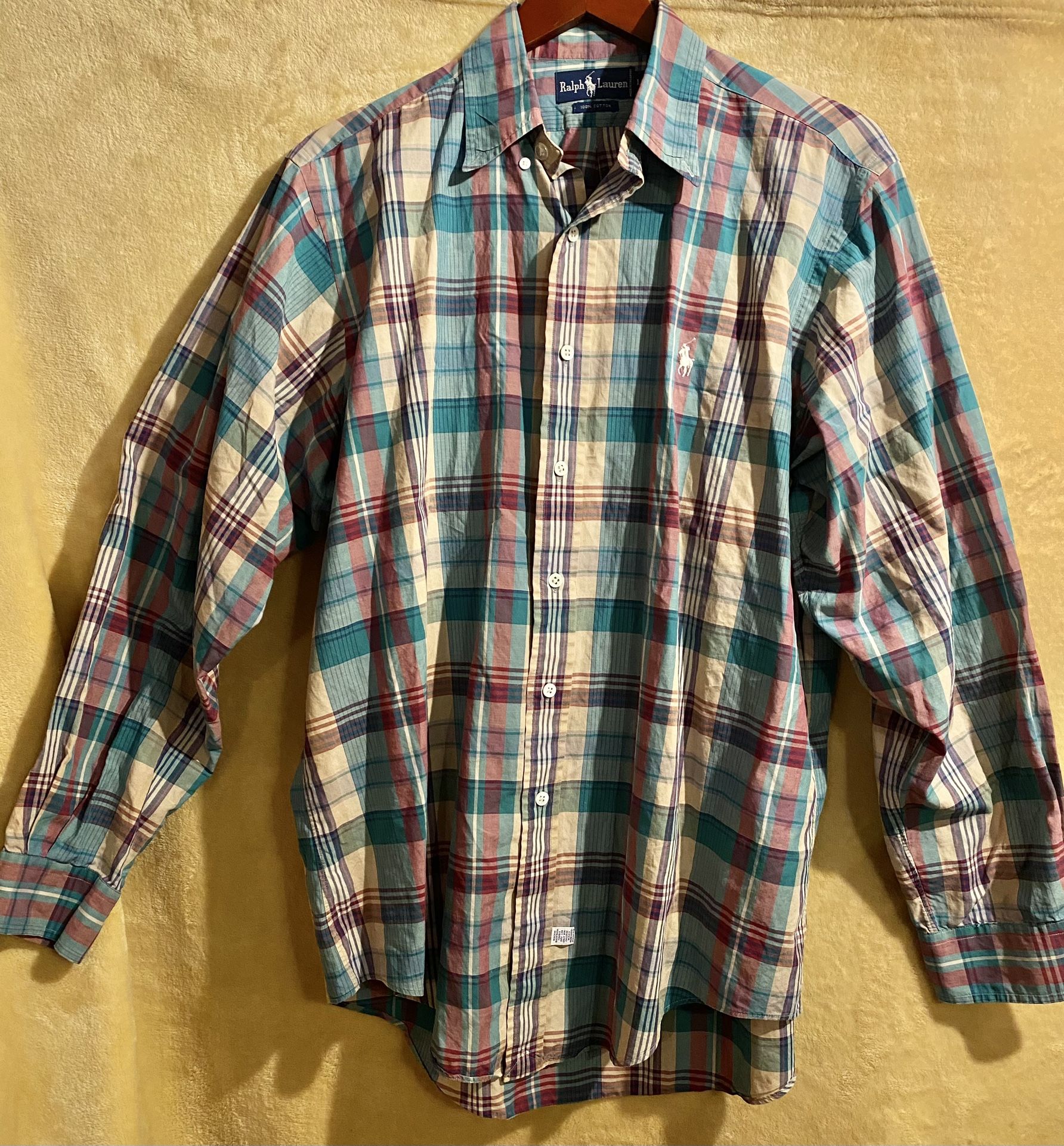 Ralph Lauren~ Men’s Button Down long sleeve shirt