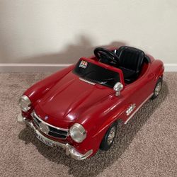 Kids Mercedes Toy Car