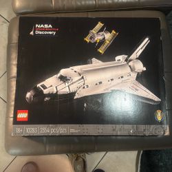 Lego 10283 NASA Space Shuttle