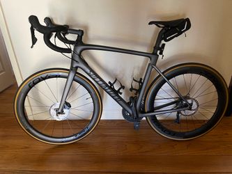 2021 Specialized Roubaix Comp Road Bike