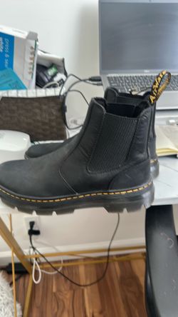 De. Martens Chelsea size 10.5