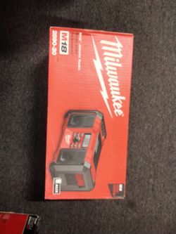 MILWAUKEE M18 CORDED  RADIO