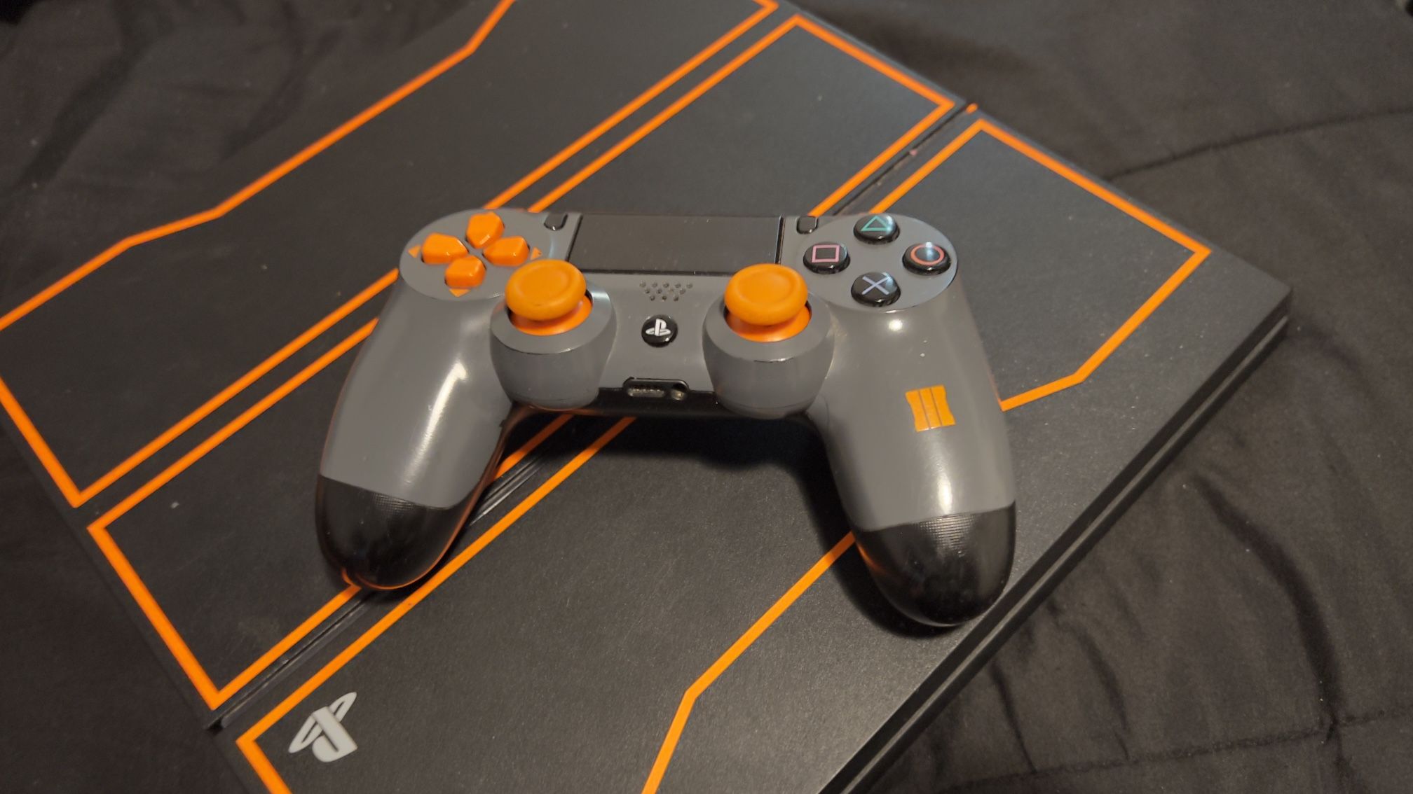 PlayStation 4 Special Edition