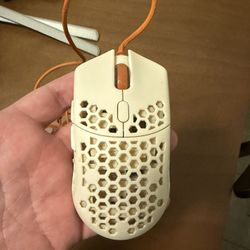 Final Mouse UltraLight 