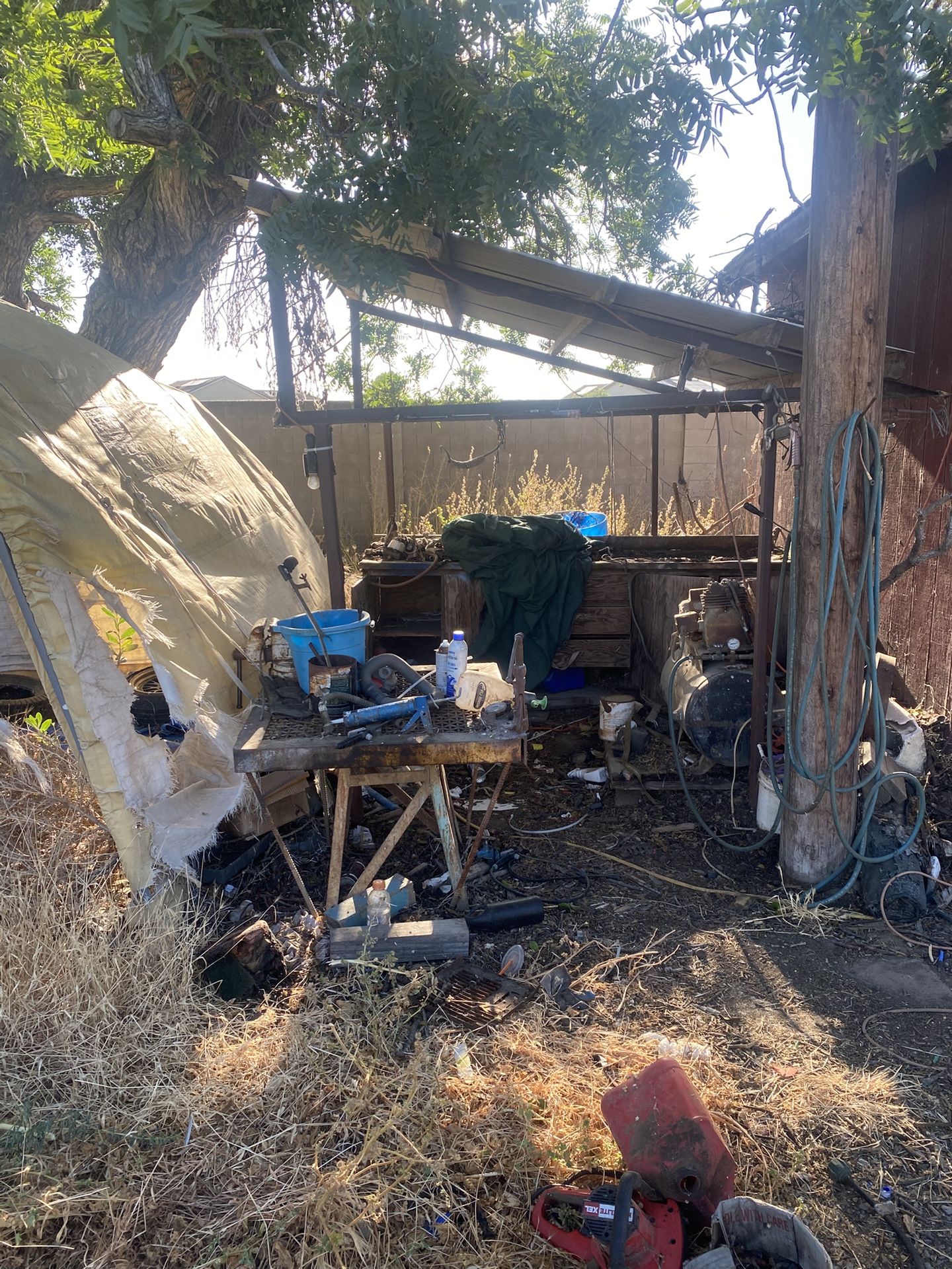 1day Only Barn/ranch Sale 50+ Yrs Of Stuff To Dig Through