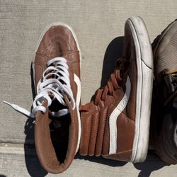 9.5 Mens Vans Shoes 