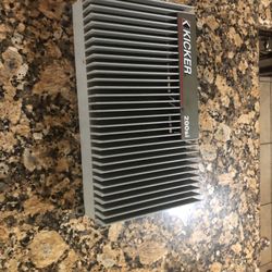 Old School Kicker 200si Amplifier
