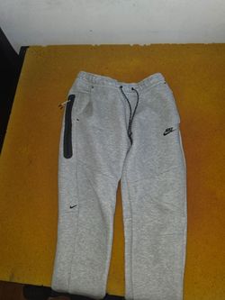 Nike tech