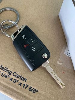 OEM Volkswagen VW 4-Button Flip Key Fob w/ Key Blade