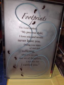 Stand up Footprints