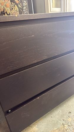Three drawer dresser