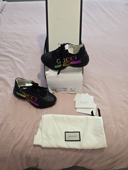 GUCCI shoes