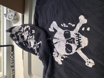 Sweater  skully