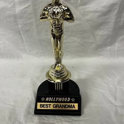 'Best Grandma' Hollywood-Style Trophy