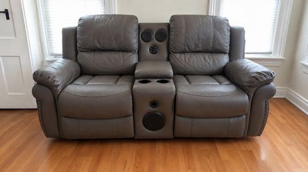 Home theater couches