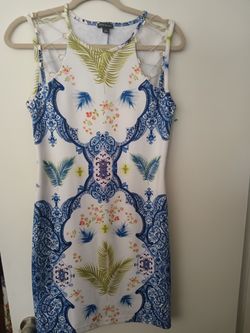 Dress Bold elements Size M