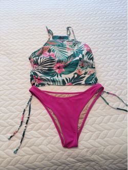 HURLEY MAX HAWAIIAN Hideaways Tankini L
