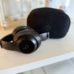 Beats Studio Pro Wireless Headphones