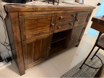 Server and table $400 OBO