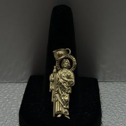 10K San Judas pendant 