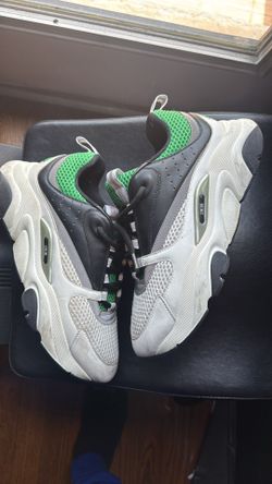 Dior B22 Sneakers White/Black/Green – Size 42 (US 9)