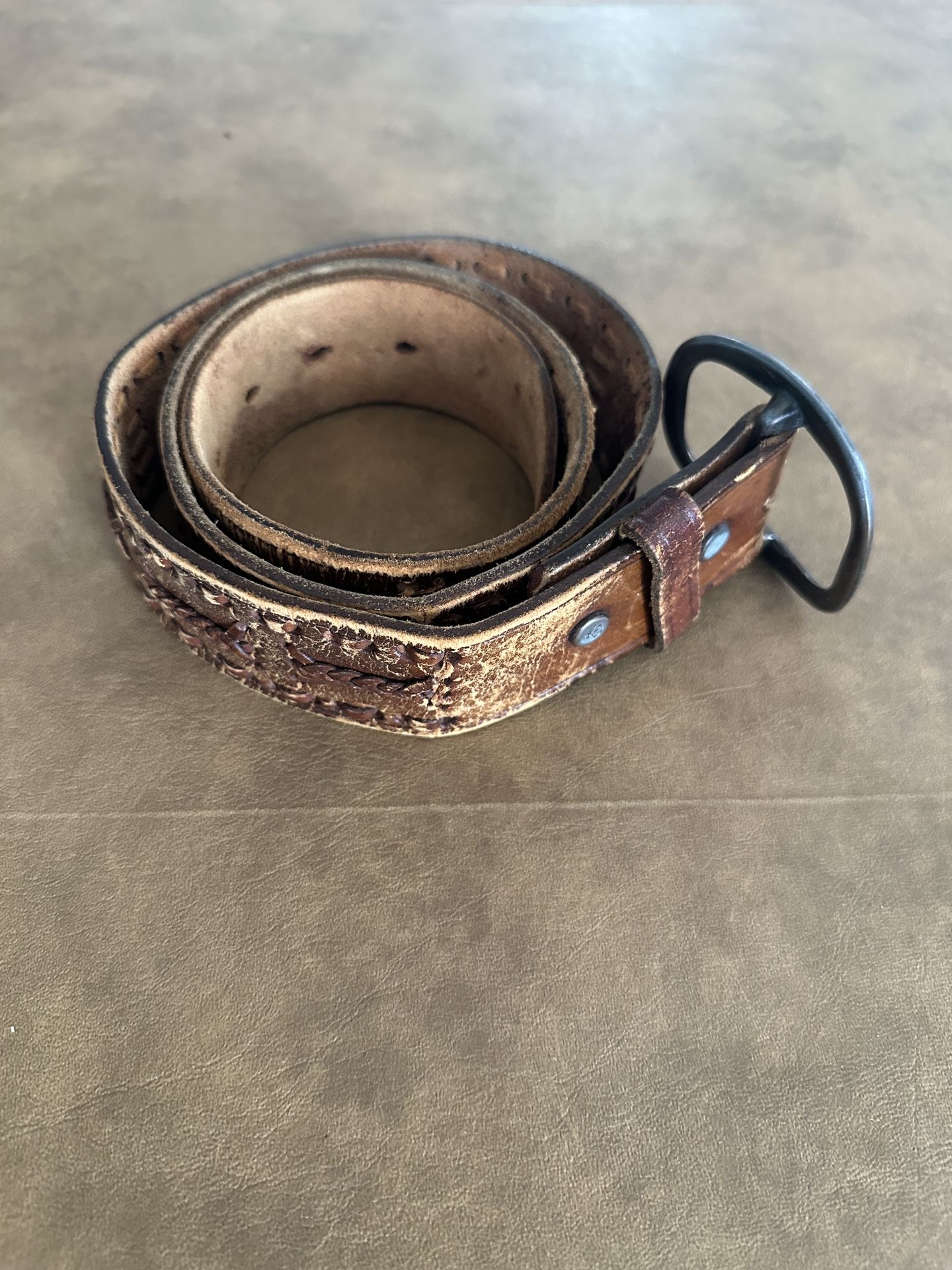 True Vintage Brown Woven Men’s 70’s Leather Belt Hippie Hipster