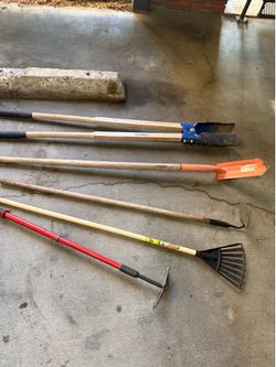 Garden tool bundle