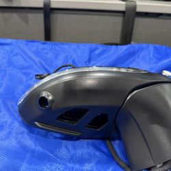 Mercedes Benz (Mirror)