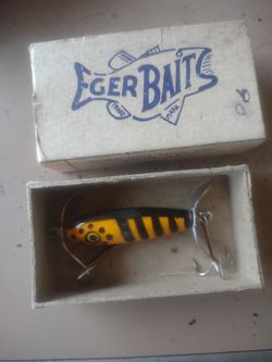 Old Vintage  Wooden Fishing  Lure